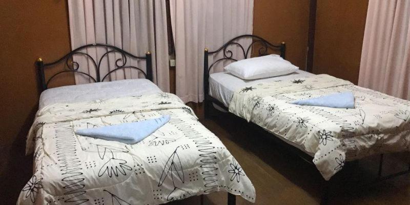 Soutchai Hostel And Tour Company ปากเซ ภายนอก รูปภาพ
